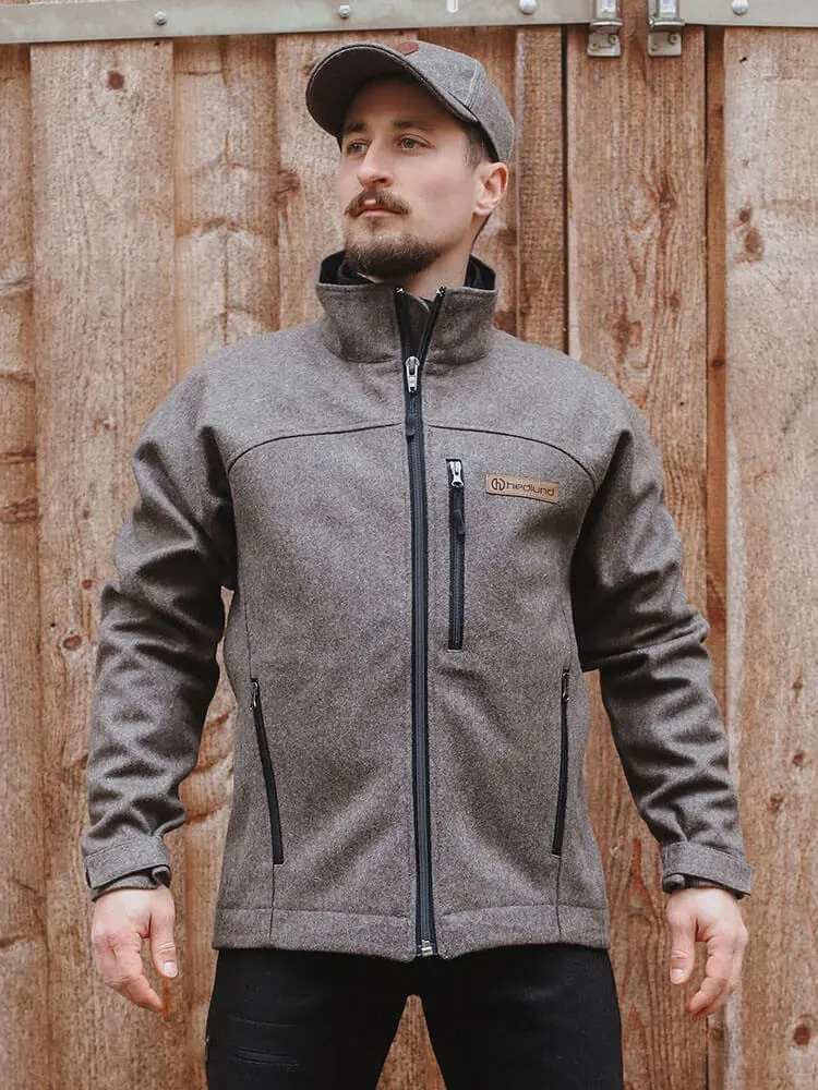 Herren Lodenjacke Larvik Pro angezogen